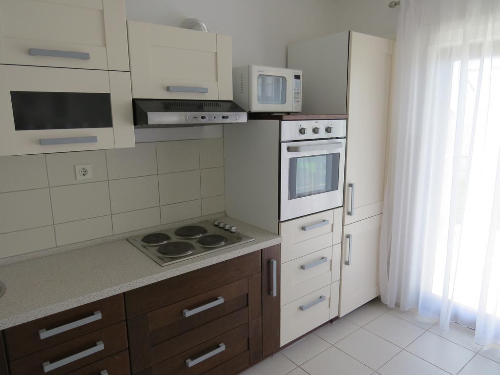 טרוגיר Apartments Lovric - 30 Meters To The Beach מראה חיצוני תמונה