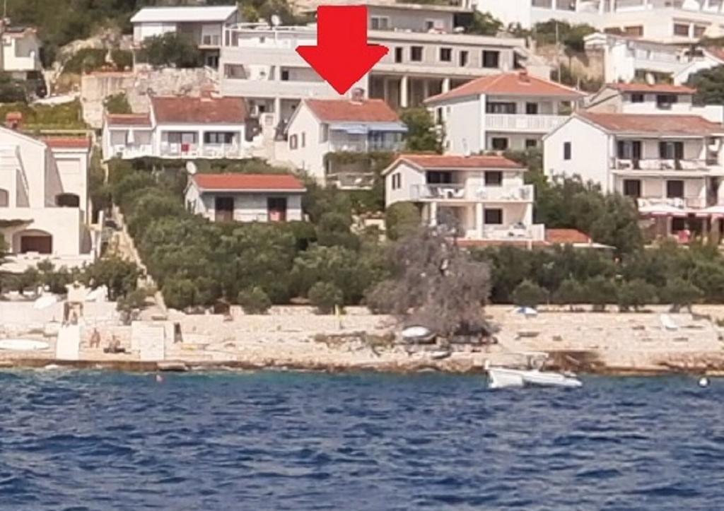 טרוגיר Apartments Lovric - 30 Meters To The Beach מראה חיצוני תמונה